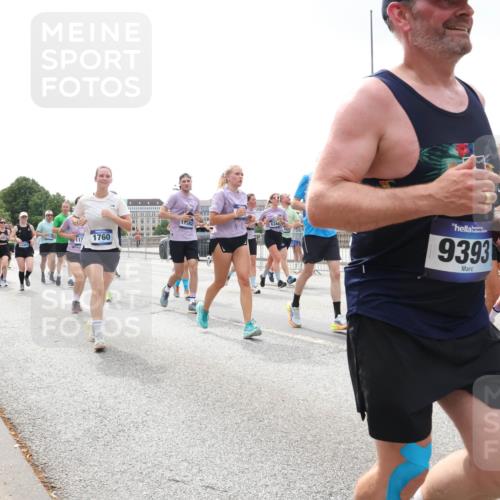 29.06.2025 - hella hamburg halbmarathon Lena Gebhardt http://msf.ph/oto/8365946 29.06.2025 10:39:27 Lombardsbrücke 1760, 13461, 17382, 6343, 9393, 99, 1760, 1856, 1883, 2092, 2571, 2574, 2578, 2843, 2893, 2976, 2998, 3275, 3353, 3727, 3745, 4298, 4410, 4523, 4603, 4609, 4659, 4855, 4882, 5045, 5701, 6062, 6112, 6321, 6342, 6343, 6427, 6428, 6611, 6719, 6726, 6748, 7053, 7125, 7199, 7341, 7429, 7501, 7506, 7524, 7589, 7684, 7815, 8203, 8243, 8457, 8995, 9393, 9420, 9446, 9569, 9698, 9747, 9777, 9974, 9977, 10001, 10072, 10315, 10512, 10516, 13060 meine-sportfotos.de