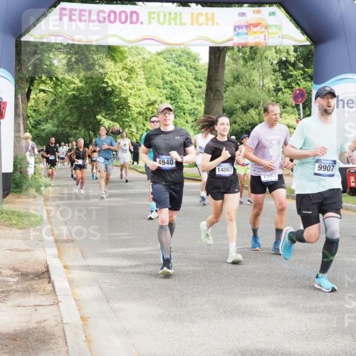 29.06.2025 - hella hamburg halbmarathon MichiJ http://msf.ph/oto/8365988 29.06.2025 10:43:52 Zwischen KM18-KM19 1563, 2417, 3836, 4940, 5033, 6416, 7716, 8542, 8652, 9361, 9488, 9907, 11212, 11612, 14678, 14867 meine-sportfotos.de