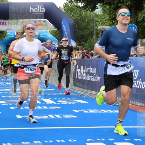 29.06.2025 - hella hamburg halbmarathon Strokosch-Dieckow http://msf.ph/oto/8365991 29.06.2025 10:50:25 Ziel 3414, 4127, 4247, 5447, 6282, 6795, 7397, 8153, 8899, 11455, 12035, 12624, 12949, 13812, 14034, 14626, 16242, 16806, 17247, 17319, 18394 meine-sportfotos.de