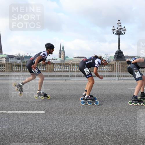 29.06.2025 - hella hamburg halbmarathon Lena Gebhardt http://msf.ph/oto/8366075 29.06.2025 08:49:01 Lombardsbrücke 455, 442, 2615 meine-sportfotos.de