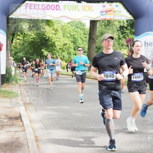 29.06.2025 - hella hamburg halbmarathon MichiJ http://msf.ph/oto/8366088 29.06.2025 10:43:53 Zwischen KM18-KM19 1563, 2417, 2676, 3836, 4940, 5033, 6416, 8542, 9361, 9488, 9907, 13523, 14678, 14867, 17779 meine-sportfotos.de
