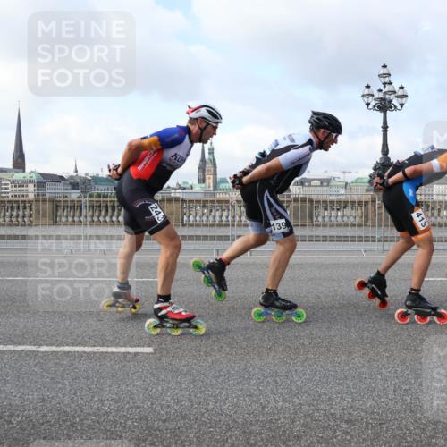 29.06.2025 - hella hamburg halbmarathon Lena Gebhardt http://msf.ph/oto/8366346 29.06.2025 08:49:04 Lombardsbrücke 243, 139, 47 meine-sportfotos.de