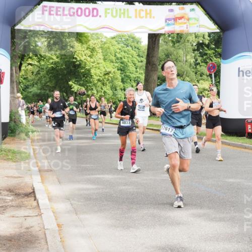 29.06.2025 - hella hamburg halbmarathon MichiJ http://msf.ph/oto/8366361 29.06.2025 10:43:56 Zwischen KM18-KM19 1563, 2417, 2676, 4833, 4940, 5570, 6416, 6835, 9361, 9488, 9907, 11554, 13523, 14867, 17617, 17779 meine-sportfotos.de