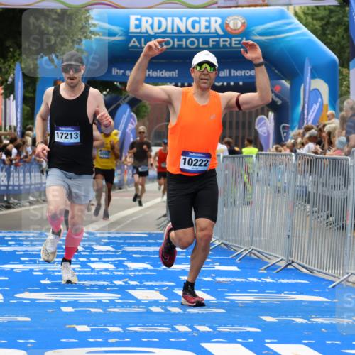 29.06.2025 - hella hamburg halbmarathon Strokosch-Dieckow http://msf.ph/oto/8366502 29.06.2025 10:28:36 Ziel 1953, 3968, 6090, 10222, 15655, 17213, 17374 meine-sportfotos.de