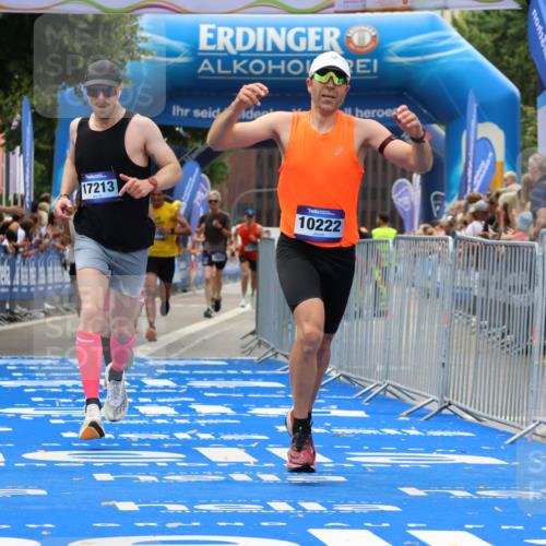 29.06.2025 - hella hamburg halbmarathon Strokosch-Dieckow http://msf.ph/oto/8366555 29.06.2025 10:28:36 Ziel 1953, 3968, 6090, 10222, 15655, 17213, 17374 meine-sportfotos.de