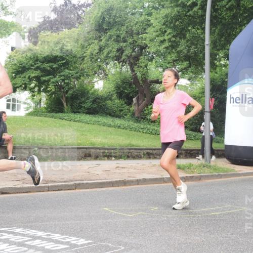 29.06.2025 - hella hamburg halbmarathon KatJ http://msf.ph/oto/8366694 29.06.2025 10:23:06 Zwischen KM18-KM19 1080, 6305, 7534, 8312 meine-sportfotos.de