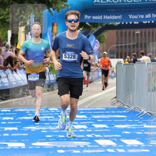 29.06.2025 - hella hamburg halbmarathon Strokosch-Dieckow http://msf.ph/oto/8366710 29.06.2025 10:28:26 Ziel 5328, 12529, 14140, 16711, 17374 meine-sportfotos.de