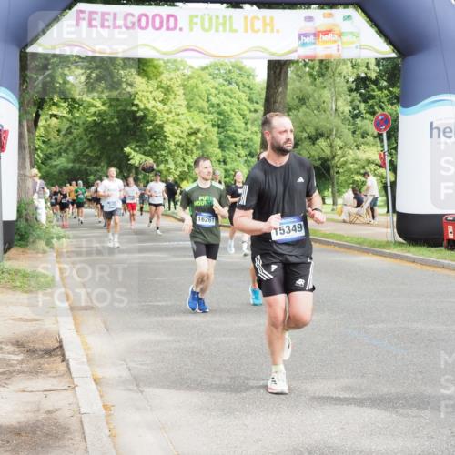 29.06.2025 - hella hamburg halbmarathon MichiJ http://msf.ph/oto/8366724 29.06.2025 10:43:59 Zwischen KM18-KM19 2676, 4833, 4940, 4951, 5570, 6835, 9361, 11083, 11554, 13523, 14867, 15349, 16257, 16261, 17617, 17779, 18388 meine-sportfotos.de