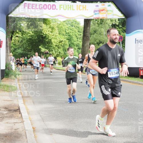 29.06.2025 - hella hamburg halbmarathon MichiJ http://msf.ph/oto/8366755 29.06.2025 10:43:59 Zwischen KM18-KM19 2676, 4833, 4940, 4951, 5570, 6835, 9361, 11083, 11554, 13523, 14867, 15349, 16257, 16261, 17617, 17779, 18388 meine-sportfotos.de