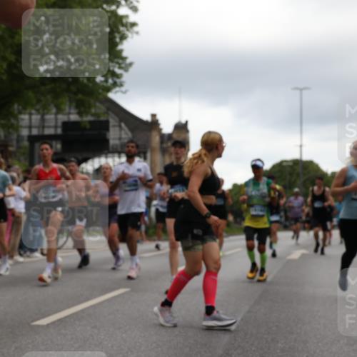 29.06.2025 - hella hamburg halbmarathon Yannick Fuchs http://msf.ph/oto/8367011 29.06.2025 10:53:25 20KM 2348, 2584, 2780, 2957, 2978, 3114, 3279, 3425, 3983, 4088, 4592, 4796, 5885, 6087, 6220, 6438, 7031, 7223, 7287, 10488, 10587, 10759, 10896, 10943, 11018, 11757, 11935, 11938, 12206, 12261, 12564, 12633, 12736, 12779, 12862, 13583, 13706, 13761, 14567, 14732, 14902, 14928, 14965, 15232, 15284, 15785, 16227, 16341, 16754, 16910, 16915, 16980, 17176, 17304, 17503, 17630, 18467, 18485, 18716, 18855, 19015, 19160 meine-sportfotos.de
