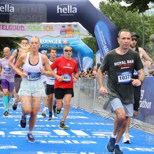 29.06.2025 - hella hamburg halbmarathon Strokosch-Dieckow http://msf.ph/oto/8367147 29.06.2025 10:50:13 Ziel 1119, 1507, 3296, 3562, 4933, 7176, 7930, 7932, 8313, 8921, 10371, 11607, 12203, 12235, 12949, 13282, 13609, 13690, 14034, 14257, 15620, 16000, 16242, 18228, 18499, 18657, 18658, 18811, 19040 meine-sportfotos.de