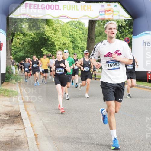 29.06.2025 - hella hamburg halbmarathon MichiJ http://msf.ph/oto/8367253 29.06.2025 10:44:09 Zwischen KM18-KM19 1715, 1719, 1833, 2025, 3093, 4467, 9577, 13376, 15189, 16093, 17160 meine-sportfotos.de