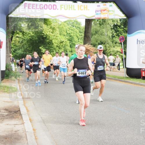 29.06.2025 - hella hamburg halbmarathon MichiJ http://msf.ph/oto/8367309 29.06.2025 10:44:09 Zwischen KM18-KM19 1715, 1719, 1833, 2025, 3093, 4467, 9577, 13376, 15189, 16093, 17160 meine-sportfotos.de