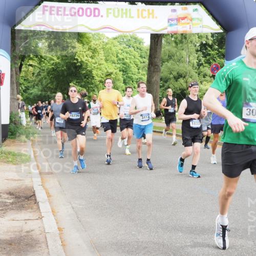 29.06.2025 - hella hamburg halbmarathon MichiJ http://msf.ph/oto/8367606 29.06.2025 10:44:11 Zwischen KM18-KM19 1715, 1719, 1833, 2025, 2488, 3093, 3413, 4467, 12774, 13376, 15189, 15726, 16093, 16830, 17769 meine-sportfotos.de
