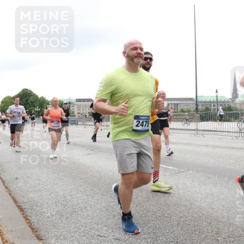 29.06.2025 - hella hamburg halbmarathon Lena Gebhardt http://msf.ph/oto/8367794 29.06.2025 10:48:40 Lombardsbrücke 15489, 2475, 16935, 164, 1142, 1167, 1584, 1645, 2037, 2160, 2195, 2418, 2437, 2438, 2475, 2627, 2716, 2756, 2792, 2909, 3215, 3224, 3320, 3504, 3661, 3933, 4588, 5010, 5479, 5480, 5585, 5781, 6015, 6143, 6437, 7062, 7203, 7532, 7947, 7948, 8461, 8719, 8760, 8948, 9552, 9775, 9787, 9921, 10059, 10145, 10204, 10366, 10524, 10654, 10656, 11364, 11365, 13814, 13845, 15715, 16498, 16499, 16701 meine-sportfotos.de