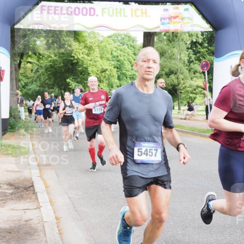 29.06.2025 - hella hamburg halbmarathon MichiJ http://msf.ph/oto/8368089 29.06.2025 10:44:14 Zwischen KM18-KM19 1200, 1715, 1833, 2025, 2488, 3093, 3413, 3859, 4426, 4467, 5457, 5458, 5728, 12774, 13376, 15189, 15584, 15726, 16830, 17769, 18966 meine-sportfotos.de