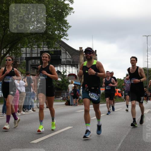 29.06.2025 - hella hamburg halbmarathon Yannick Fuchs http://msf.ph/oto/8368168 29.06.2025 10:53:28 20KM 2348, 2780, 3114, 3279, 3425, 3983, 4088, 4238, 4796, 4986, 5885, 6087, 6220, 6438, 7031, 7223, 7287, 8030, 8807, 9985, 10488, 10587, 10896, 10943, 11018, 11114, 11757, 11935, 11938, 12206, 12261, 12564, 12736, 12779, 12862, 13583, 13706, 13761, 14567, 14732, 14902, 14928, 14965, 15232, 15284, 15785, 16227, 16530, 16754, 16910, 16915, 16980, 17176, 17304, 17503, 17630, 18467, 18485, 18716, 18855, 19015, 19160 meine-sportfotos.de