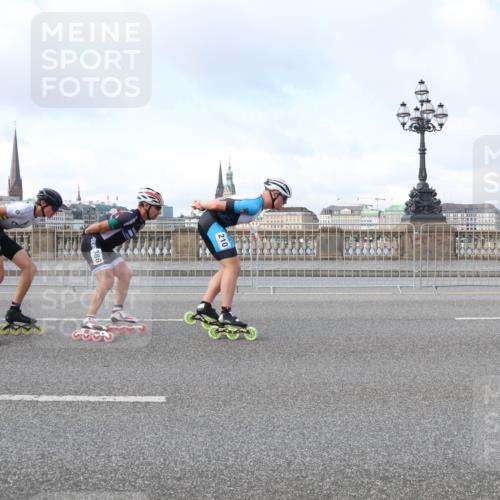 29.06.2025 - hella hamburg halbmarathon Lena Gebhardt http://msf.ph/oto/8368283 29.06.2025 08:50:02 Lombardsbrücke 249, 190, 386, 210 meine-sportfotos.de