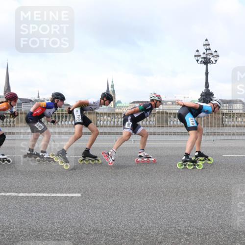 29.06.2025 - hella hamburg halbmarathon Lena Gebhardt http://msf.ph/oto/8368433 29.06.2025 08:50:02 Lombardsbrücke 93, 103, 249, 190, 386, 210 meine-sportfotos.de