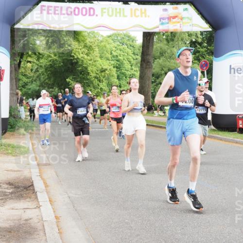 29.06.2025 - hella hamburg halbmarathon MichiJ http://msf.ph/oto/8368550 29.06.2025 10:44:18 Zwischen KM18-KM19 1200, 2488, 3413, 3859, 4426, 5015, 5134, 5457, 5458, 5728, 11645, 12773, 12774, 15110, 15584, 15726, 16531, 16830, 17769, 17848, 18966 meine-sportfotos.de