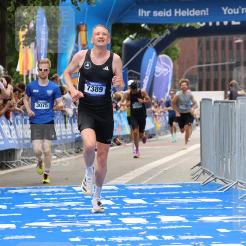 29.06.2025 - hella hamburg halbmarathon Strokosch-Dieckow http://msf.ph/oto/8368555 29.06.2025 10:28:12 Ziel 3075, 7389, 15883 meine-sportfotos.de