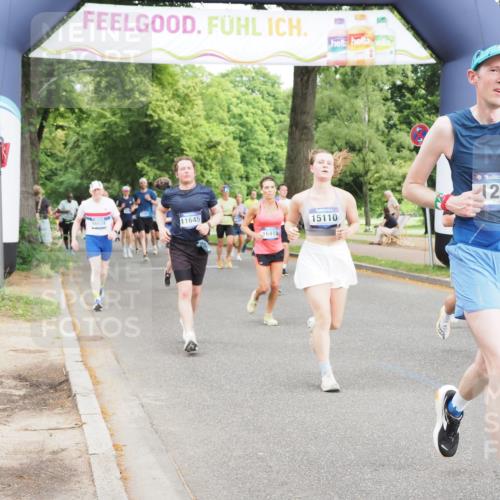 29.06.2025 - hella hamburg halbmarathon MichiJ http://msf.ph/oto/8368634 29.06.2025 10:44:18 Zwischen KM18-KM19 1200, 2488, 3413, 3859, 4426, 5015, 5134, 5457, 5458, 5728, 11645, 12773, 12774, 15110, 15584, 15726, 16531, 16830, 17769, 17848, 18966 meine-sportfotos.de