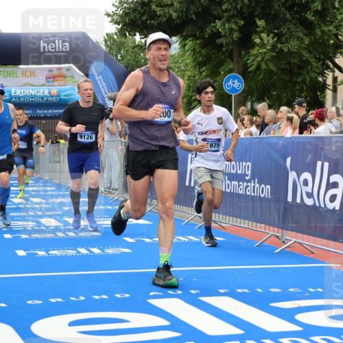 29.06.2025 - hella hamburg halbmarathon Strokosch-Dieckow http://msf.ph/oto/8368810 29.06.2025 10:49:49 Ziel 2540, 3543, 4017, 5460, 5894, 6125, 8454, 8455, 9126, 9200, 9491, 9551, 9597, 9723, 9924, 11975, 12527, 12733, 13159, 13463, 14794, 16716, 16732, 16800, 16877, 16887, 17282, 17753, 18926, 19109, 19122 meine-sportfotos.de
