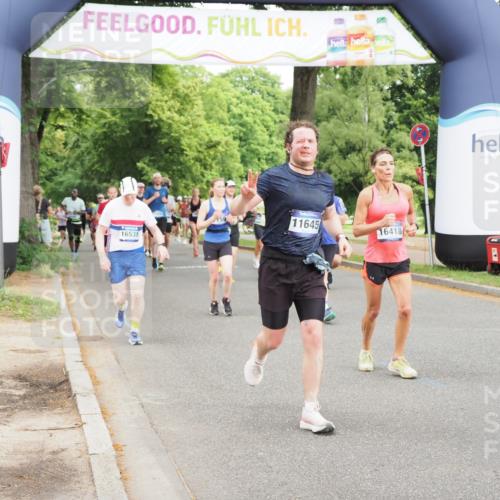 29.06.2025 - hella hamburg halbmarathon MichiJ http://msf.ph/oto/8368823 29.06.2025 10:44:19 Zwischen KM18-KM19 1200, 2488, 3859, 4426, 5015, 5134, 5457, 5458, 5728, 11645, 12773, 12774, 15110, 15584, 15726, 16418, 16531, 17848, 18966 meine-sportfotos.de