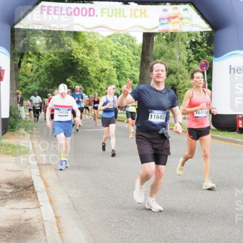 29.06.2025 - hella hamburg halbmarathon MichiJ http://msf.ph/oto/8368836 29.06.2025 10:44:19 Zwischen KM18-KM19 1200, 2488, 3859, 4426, 5015, 5134, 5457, 5458, 5728, 11645, 12773, 12774, 15110, 15584, 15726, 16418, 16531, 17848, 18966 meine-sportfotos.de
