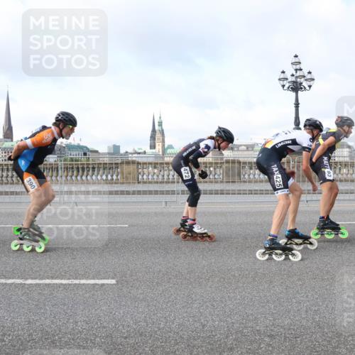 29.06.2025 - hella hamburg halbmarathon Lena Gebhardt http://msf.ph/oto/8368910 29.06.2025 08:50:03 Lombardsbrücke 410, 390, 425 meine-sportfotos.de