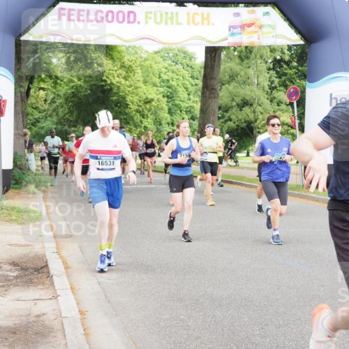 29.06.2025 - hella hamburg halbmarathon MichiJ http://msf.ph/oto/8368912 29.06.2025 10:44:20 Zwischen KM18-KM19 1200, 3859, 4426, 5015, 5134, 5457, 5458, 5728, 7159, 11645, 12773, 15110, 15584, 16418, 16531, 16909, 17848, 18966 meine-sportfotos.de