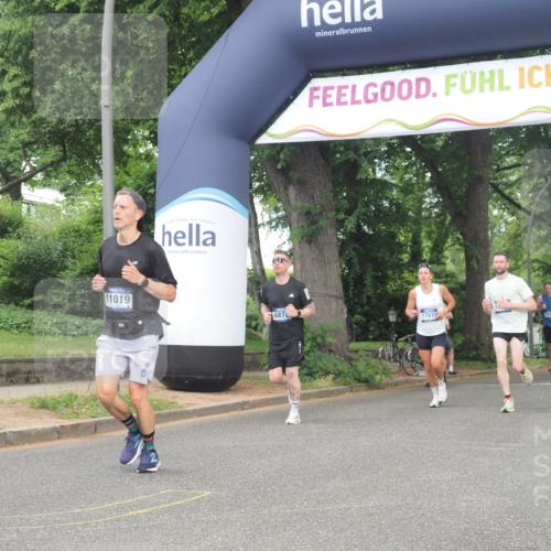 29.06.2025 - hella hamburg halbmarathon KatJ http://msf.ph/oto/8368988 29.06.2025 10:23:21 Zwischen KM18-KM19 1743, 5550, 7628 meine-sportfotos.de