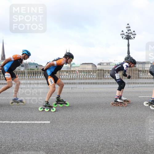 29.06.2025 - hella hamburg halbmarathon Lena Gebhardt http://msf.ph/oto/8368997 29.06.2025 08:50:03 Lombardsbrücke 410, 390, 472, 425 meine-sportfotos.de