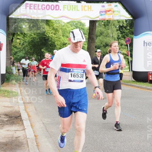 29.06.2025 - hella hamburg halbmarathon MichiJ http://msf.ph/oto/8368998 29.06.2025 10:44:21 Zwischen KM18-KM19 1200, 3859, 4426, 5015, 5134, 5391, 5457, 5728, 6892, 7159, 11645, 12773, 15110, 15220, 16418, 16531, 16909, 17405, 17848 meine-sportfotos.de