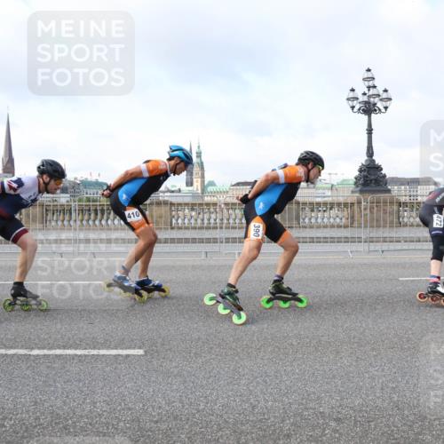 29.06.2025 - hella hamburg halbmarathon Lena Gebhardt http://msf.ph/oto/8369212 29.06.2025 08:50:03 Lombardsbrücke 440, 390, 472, 425 meine-sportfotos.de