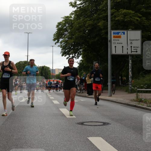 29.06.2025 - hella hamburg halbmarathon Yannick Fuchs http://msf.ph/oto/8369233 29.06.2025 10:53:30 20KM 2348, 2780, 3114, 3279, 3425, 4238, 4796, 4986, 5885, 6087, 6220, 6438, 7031, 7287, 8030, 8326, 8481, 8807, 9985, 10488, 10587, 10896, 11018, 11114, 11757, 11935, 11938, 12206, 12261, 12564, 12736, 12779, 12862, 13583, 13706, 13761, 14567, 14732, 14902, 14928, 14965, 15232, 15284, 15785, 15914, 16227, 16530, 16754, 16910, 16915, 16980, 17176, 17304, 17503, 17630, 18467, 18485, 18716, 18855, 19015, 19160 meine-sportfotos.de