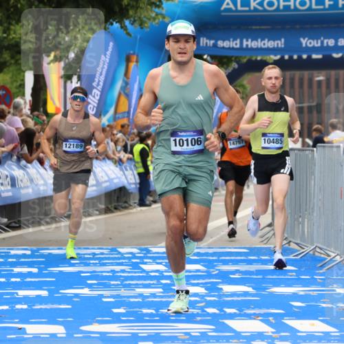 29.06.2025 - hella hamburg halbmarathon Strokosch-Dieckow http://msf.ph/oto/8369359 29.06.2025 10:27:56 Ziel 10106, 10485, 12189, 13383, 14757, 16377, 17488 meine-sportfotos.de