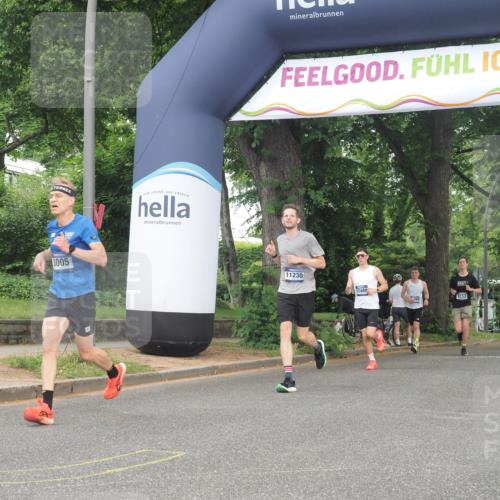 29.06.2025 - hella hamburg halbmarathon KatJ http://msf.ph/oto/8369452 29.06.2025 10:23:28 Zwischen KM18-KM19 3005, 5269 meine-sportfotos.de