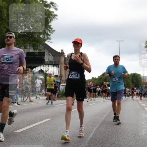 29.06.2025 - hella hamburg halbmarathon Yannick Fuchs http://msf.ph/oto/8369461 29.06.2025 10:53:32 20KM 2348, 2780, 3114, 3279, 3425, 4238, 4379, 4796, 4986, 5885, 6087, 6220, 6438, 7287, 7824, 8030, 8326, 8481, 8807, 9985, 10488, 10587, 10896, 11018, 11114, 11158, 11159, 11250, 11757, 11935, 11938, 12206, 12261, 12564, 12736, 12779, 12862, 13706, 13761, 14567, 14732, 14902, 14928, 14965, 15785, 15914, 16227, 16530, 16754, 16910, 16915, 16980, 17176, 17304, 17503, 18467, 18485, 18716, 18855, 19015, 19160 meine-sportfotos.de