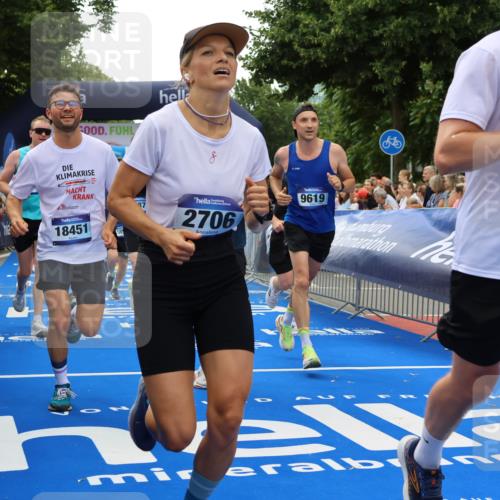 29.06.2025 - hella hamburg halbmarathon Strokosch-Dieckow http://msf.ph/oto/8369542 29.06.2025 10:49:41 Ziel 2504, 2706, 2937, 3060, 3543, 5894, 5978, 6115, 6125, 7332, 9038, 9463, 9551, 9619, 9649, 9723, 9924, 11679, 11975, 11977, 13159, 14794, 15392, 16843, 16877, 17001, 17282, 17753, 18058, 18451, 18926 meine-sportfotos.de