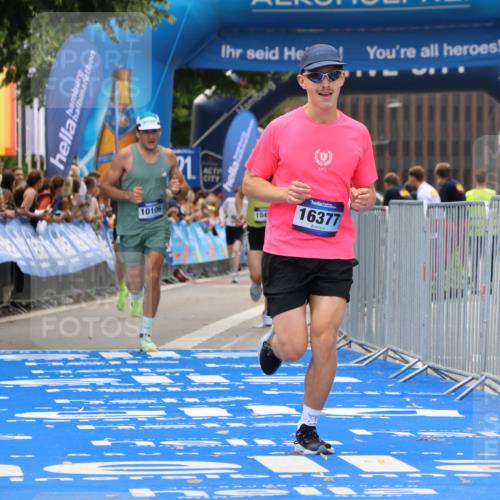 29.06.2025 - hella hamburg halbmarathon Strokosch-Dieckow http://msf.ph/oto/8369587 29.06.2025 10:27:52 Ziel 1122, 10106, 10485, 12189, 16377 meine-sportfotos.de