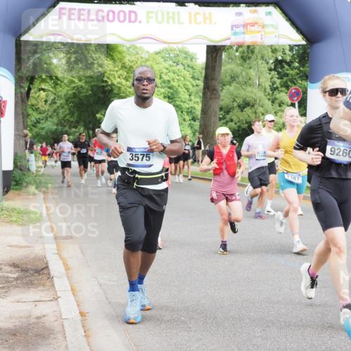 29.06.2025 - hella hamburg halbmarathon MichiJ http://msf.ph/oto/8369702 29.06.2025 10:44:26 Zwischen KM18-KM19 1387, 2652, 2656, 3575, 4632, 5391, 6892, 7159, 9316, 10788, 11645, 15220, 15664, 16418, 16634, 16909, 17405, 18180, 18325, 18531 meine-sportfotos.de