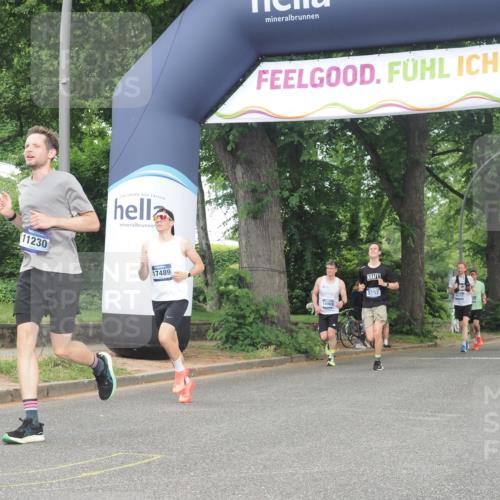 29.06.2025 - hella hamburg halbmarathon KatJ http://msf.ph/oto/8369740 29.06.2025 10:23:29 Zwischen KM18-KM19 3005, 5269 meine-sportfotos.de