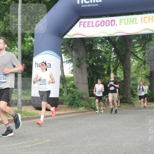 29.06.2025 - hella hamburg halbmarathon KatJ http://msf.ph/oto/8369770 29.06.2025 10:23:29 Zwischen KM18-KM19 3005, 5269 meine-sportfotos.de