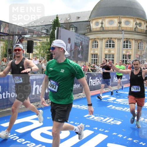 29.06.2025 - hella hamburg halbmarathon Michael Strokosch http://msf.ph/oto/8369837 29.06.2025 10:58:03 Ziel 1200, 2025, 3093, 3141, 3575, 4579, 6531, 6892, 7159, 7189, 8089, 10036, 11394, 11832, 12378, 12773, 13465, 14881, 15090, 15349, 15527, 18762 meine-sportfotos.de