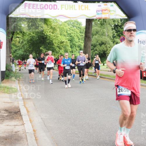 29.06.2025 - hella hamburg halbmarathon MichiJ http://msf.ph/oto/8369953 29.06.2025 10:44:28 Zwischen KM18-KM19 1387, 2652, 2656, 3575, 4632, 5391, 6892, 7159, 9316, 10788, 15220, 15664, 16634, 16909, 17405, 18180, 18325, 18531 meine-sportfotos.de