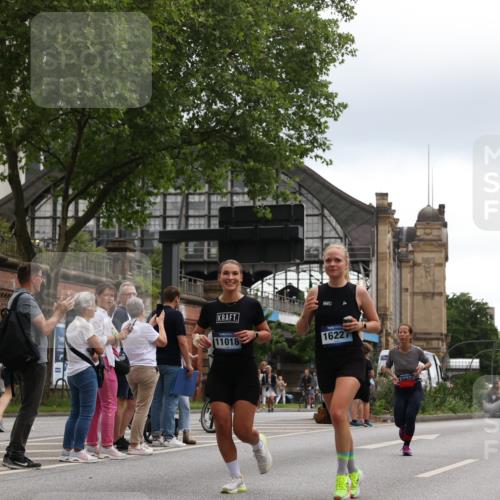 29.06.2025 - hella hamburg halbmarathon Yannick Fuchs http://msf.ph/oto/8370118 29.06.2025 10:53:38 20KM 2780, 3114, 3425, 4238, 4379, 4796, 4986, 6327, 7287, 7824, 8030, 8326, 8481, 8807, 9741, 9985, 10488, 10587, 10896, 11018, 11114, 11158, 11159, 11250, 11757, 12261, 12406, 12736, 12779, 12862, 13036, 13706, 13761, 14471, 14928, 15083, 15525, 15785, 15914, 16227, 16530, 16754, 16915, 17176, 17304, 17860, 18377, 18485, 18716, 18855, 19178 meine-sportfotos.de