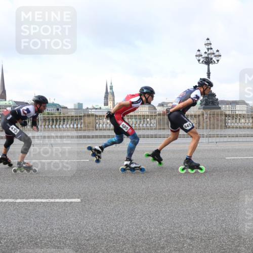29.06.2025 - hella hamburg halbmarathon Lena Gebhardt http://msf.ph/oto/8370227 29.06.2025 08:50:04 Lombardsbrücke 433, 405, 445, 450 meine-sportfotos.de