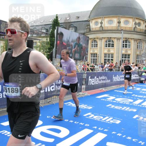 29.06.2025 - hella hamburg halbmarathon Michael Strokosch http://msf.ph/oto/8370265 29.06.2025 10:58:14 Ziel 1563, 2907, 4426, 6104, 8290, 10408, 13666, 14631, 15125, 15189, 18068 meine-sportfotos.de