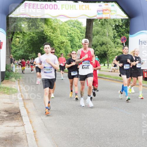 29.06.2025 - hella hamburg halbmarathon MichiJ http://msf.ph/oto/8370266 29.06.2025 10:44:31 Zwischen KM18-KM19 1239, 1387, 2652, 2656, 3141, 4579, 6592, 10599, 10788, 11018, 11043, 13863, 14266, 15664, 16227, 16634, 17543, 18325, 18531 meine-sportfotos.de